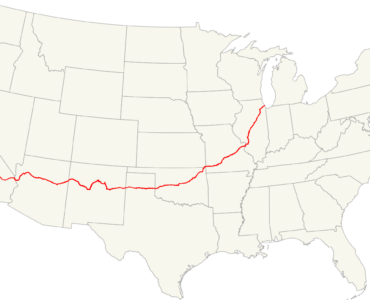 Map of the former U.S. Route 66 crossing the central and southwestern United States.