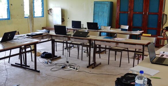 Rows of classroom laptops, representing digital tools that work best when screen time has a clear learning purpose.